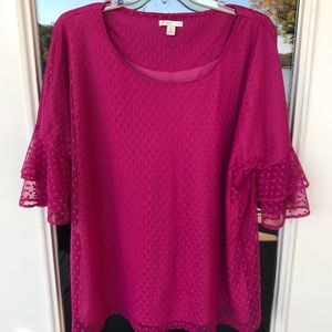 Ladies Cato’s XL Pink 3/4 sleeve top with lace overlay.  Great work shirt.
